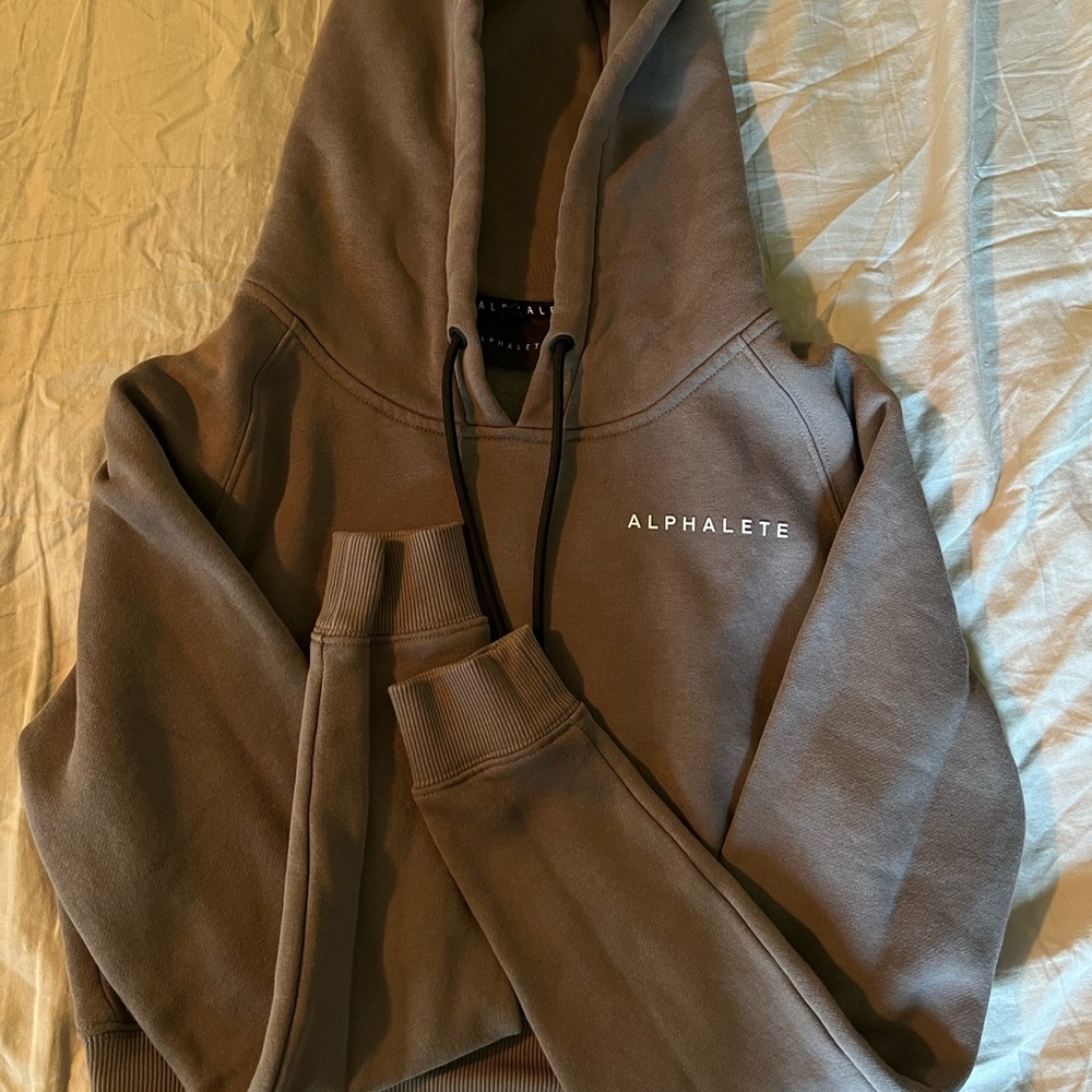 Cropped hoodie